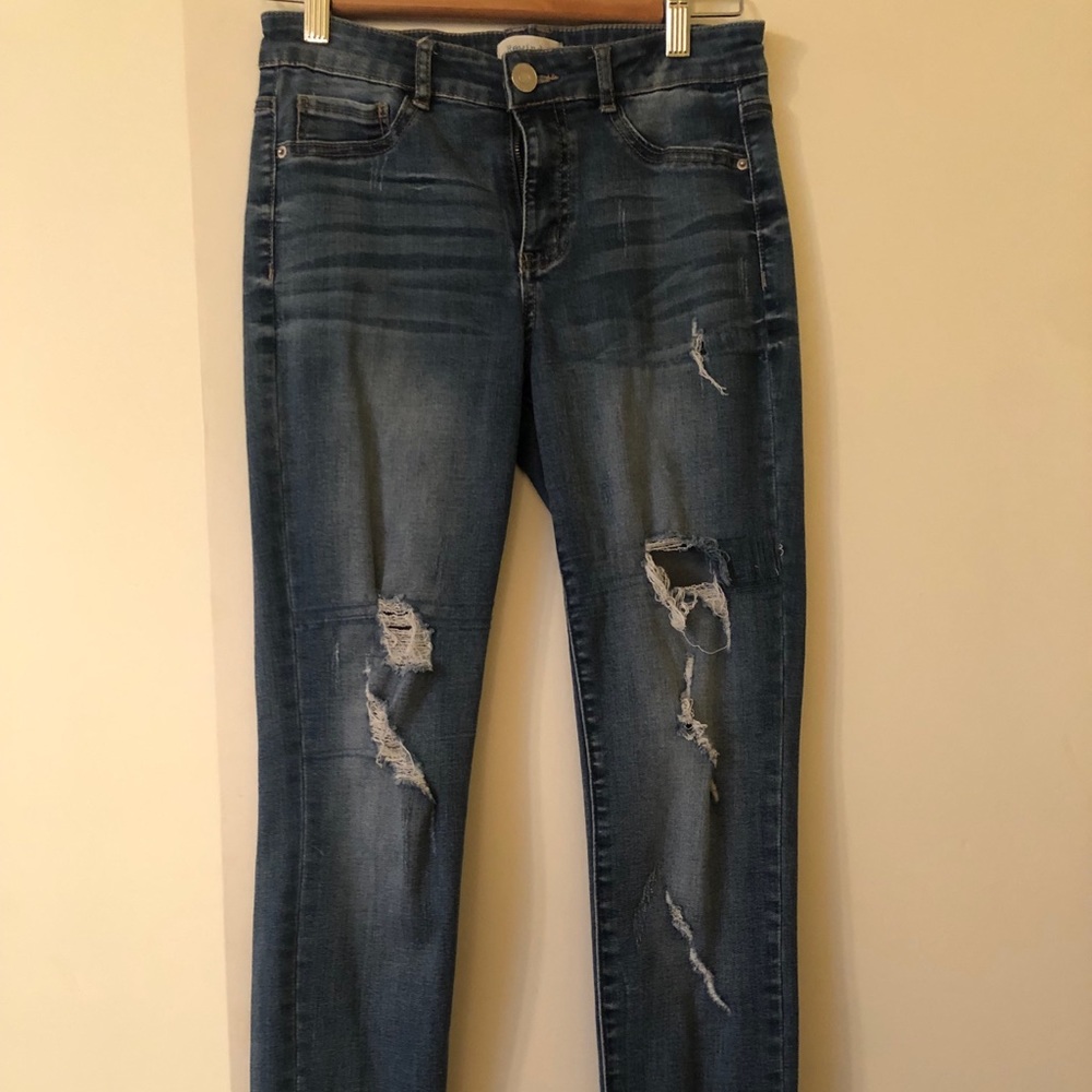Ripped Skinny Jeans